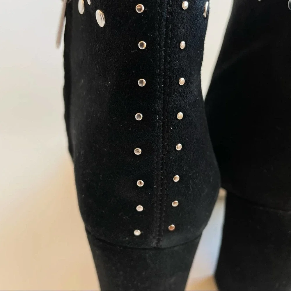 Sam Edelman Black Suede Chandler Round Disc Studs Block Heel Ankle Boots 9 - Picture 6 of 6